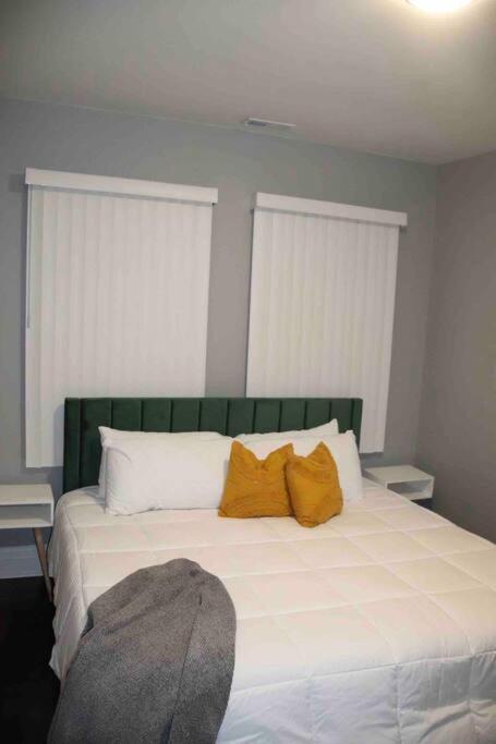 Upscale Apartment Westside Of Chicago Kültér fotó