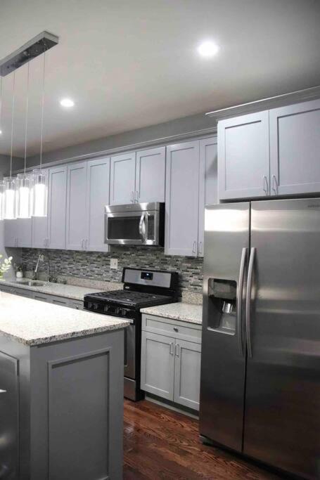 Upscale Apartment Westside Of Chicago Kültér fotó