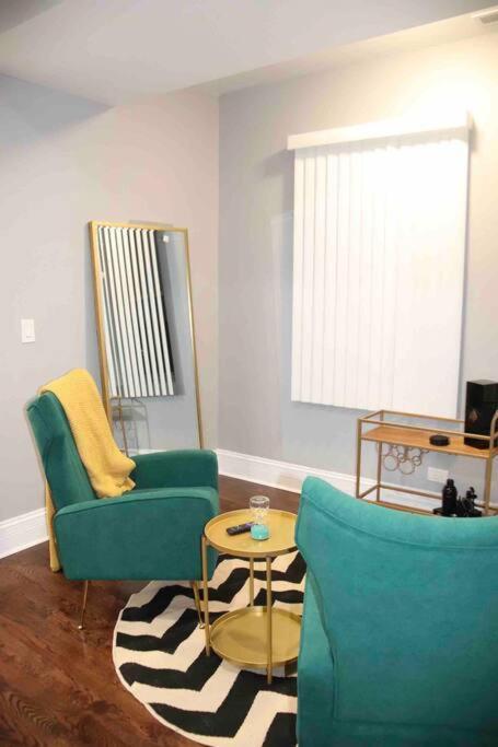 Upscale Apartment Westside Of Chicago Kültér fotó