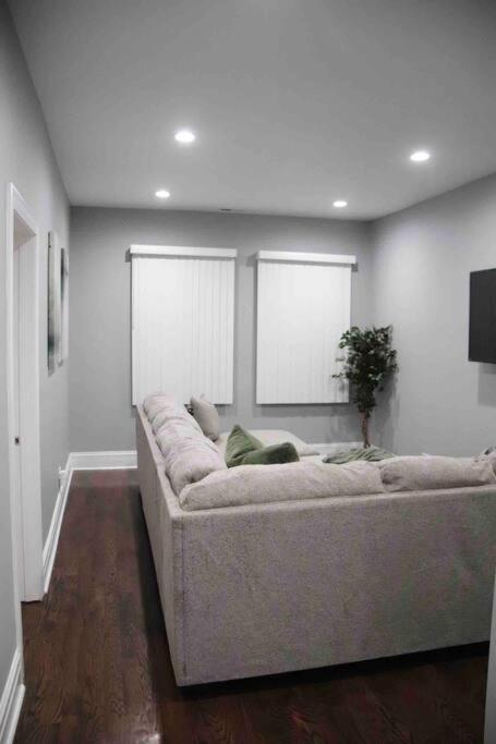Upscale Apartment Westside Of Chicago Kültér fotó